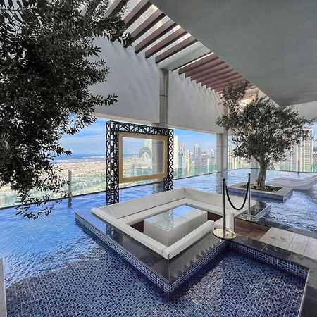 Infinity Pool & Burj Khalifa View L Luxe Paramount Dubái Exterior foto